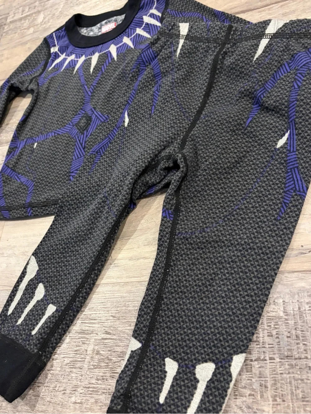 DISNEY MARVEL Black Panther Costume PJ Pajama Set, toddler boy size 2T LIKE NEW